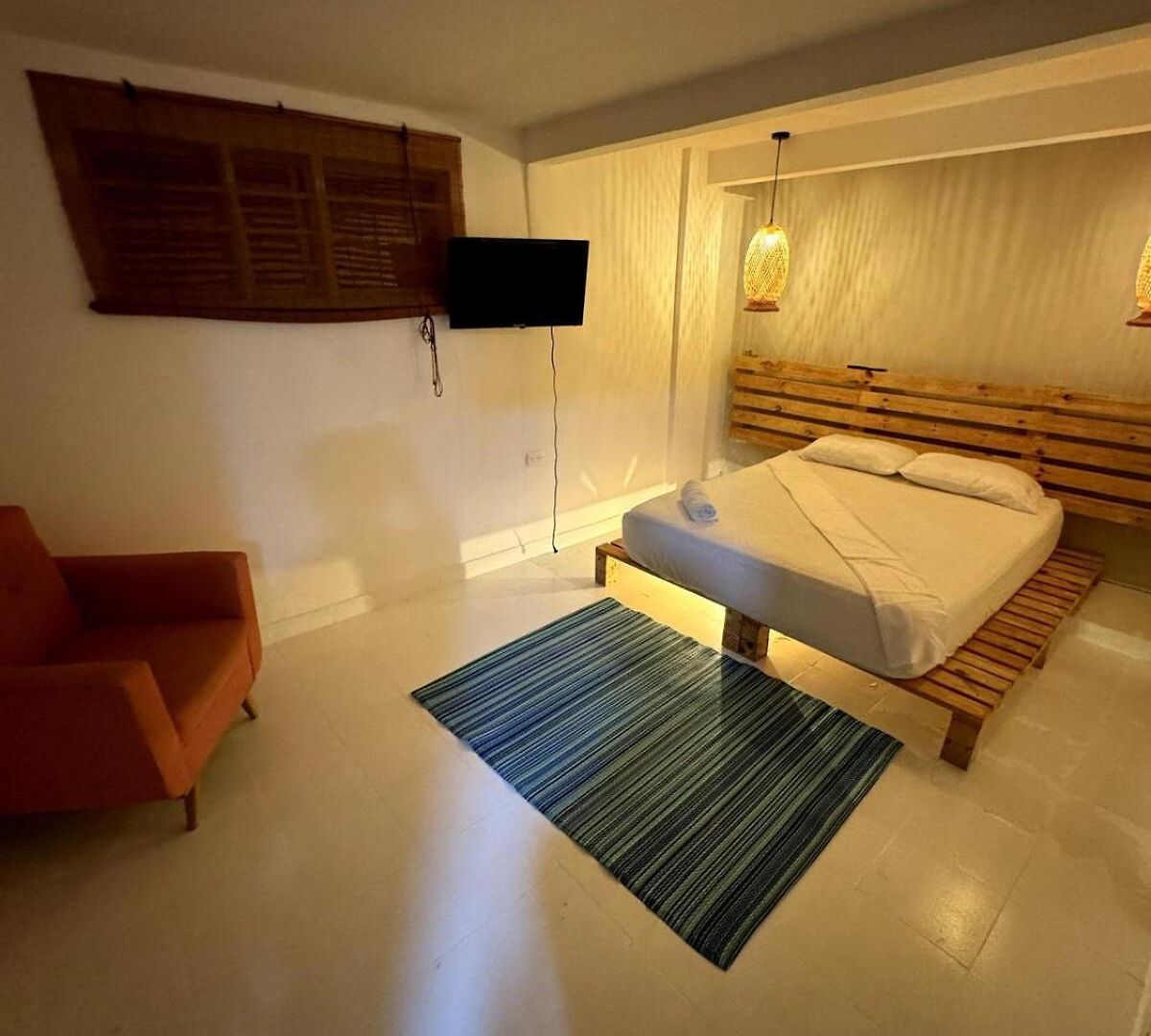 Wonderful Trinity House In Crespo. * Cartagena