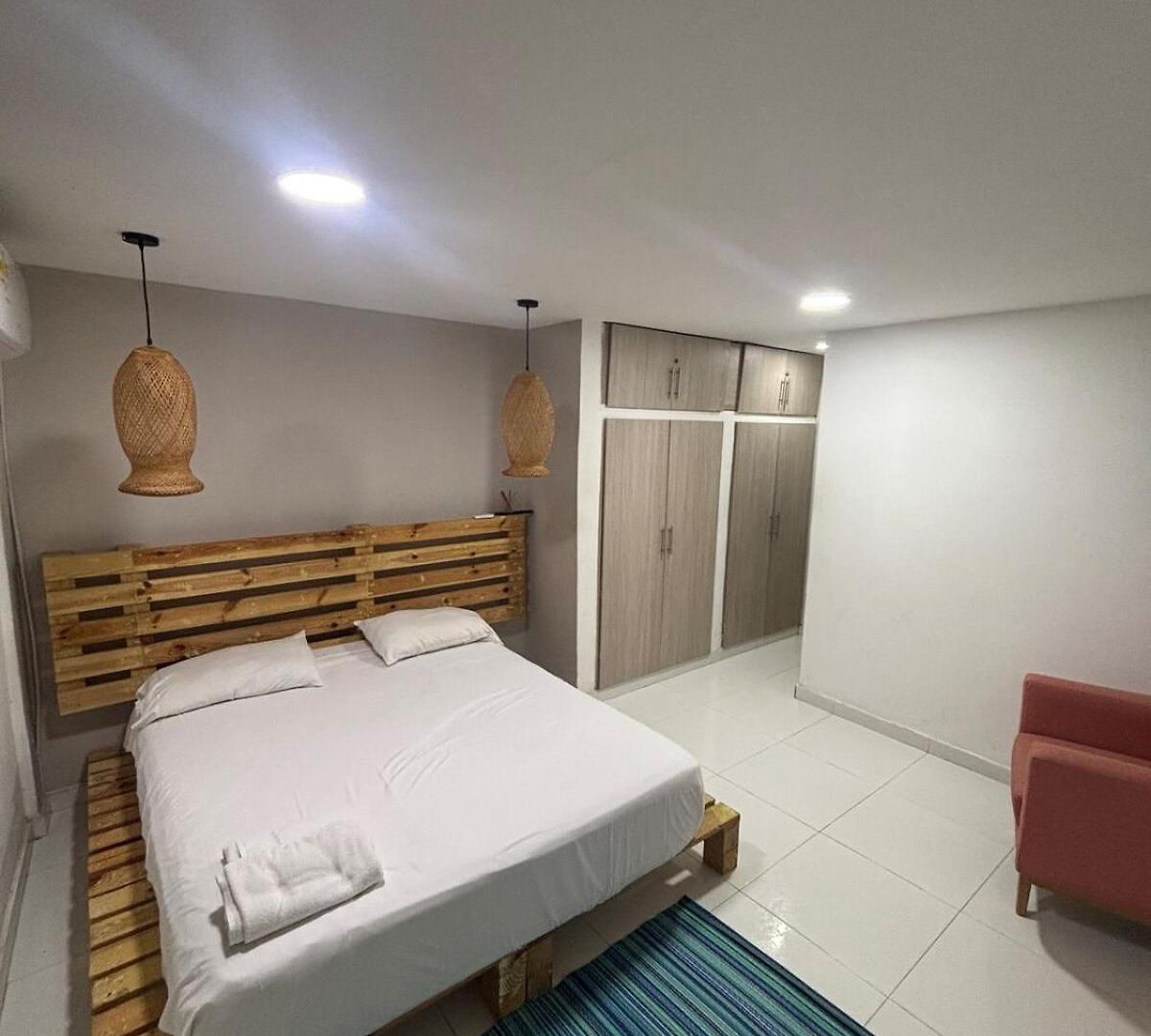 Сasa de vacaciones Wonderful Trinity House In Crespo. Cartagena