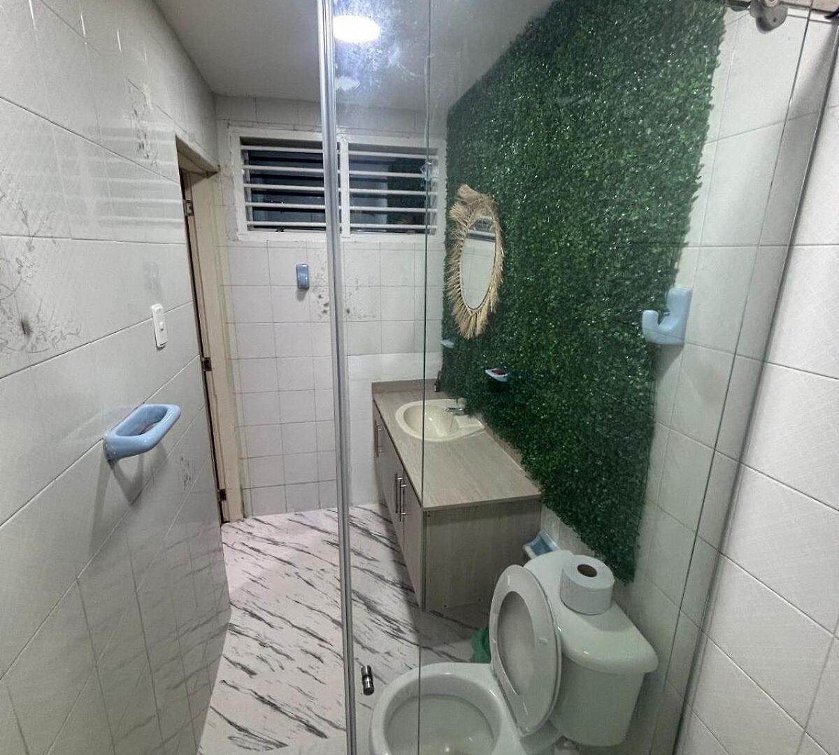 Wonderful Trinity House In Crespo. Cartagena