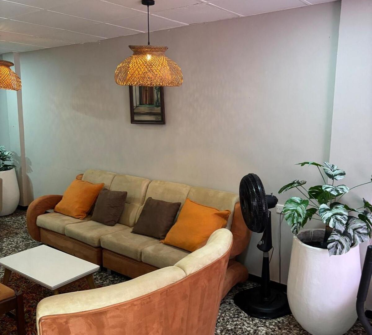 Wonderful Trinity House In Crespo. Сasa de vacaciones *