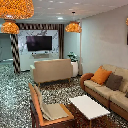 Wonderful Trinity House In Crespo. Сasa de vacaciones *