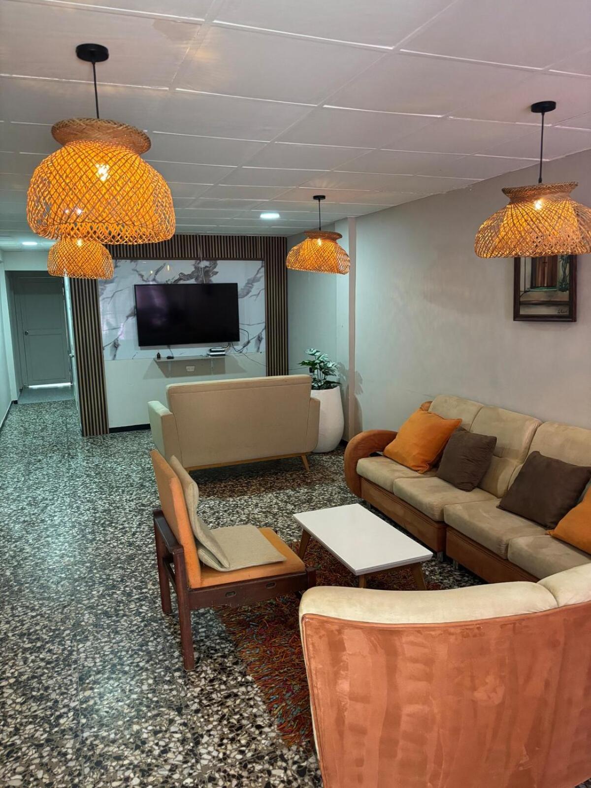 Wonderful Trinity House In Crespo. *